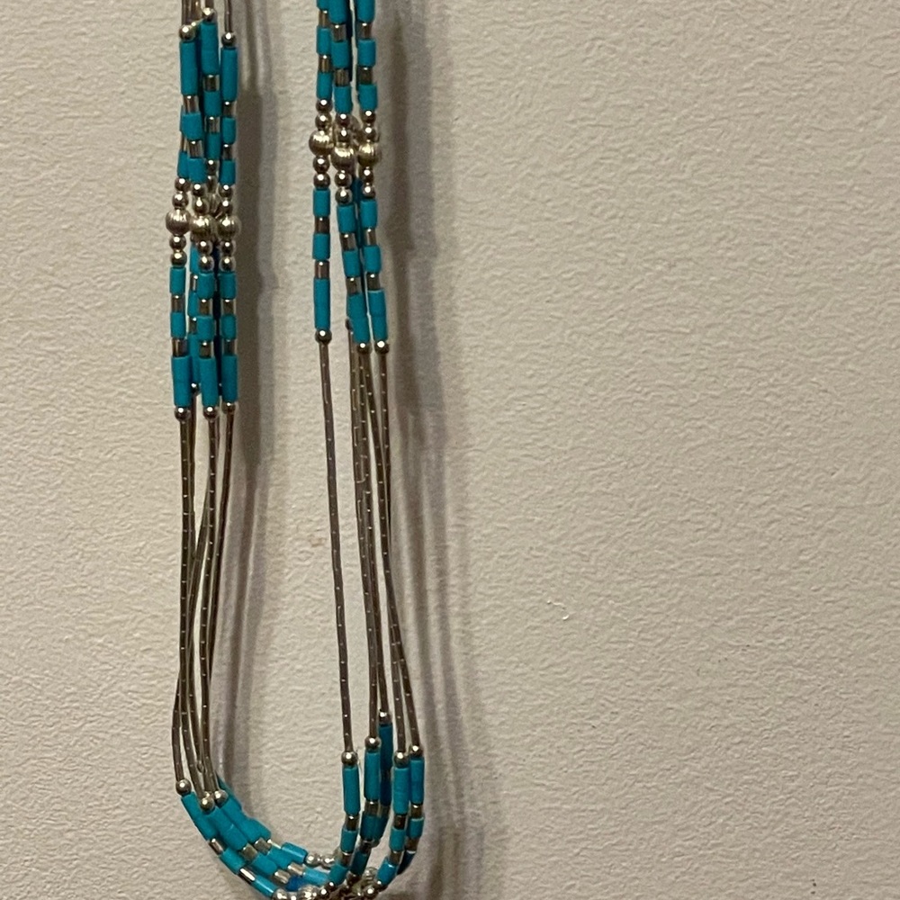 Liquid silver and turquoise multi-strand necklace - Picture 4 of 6